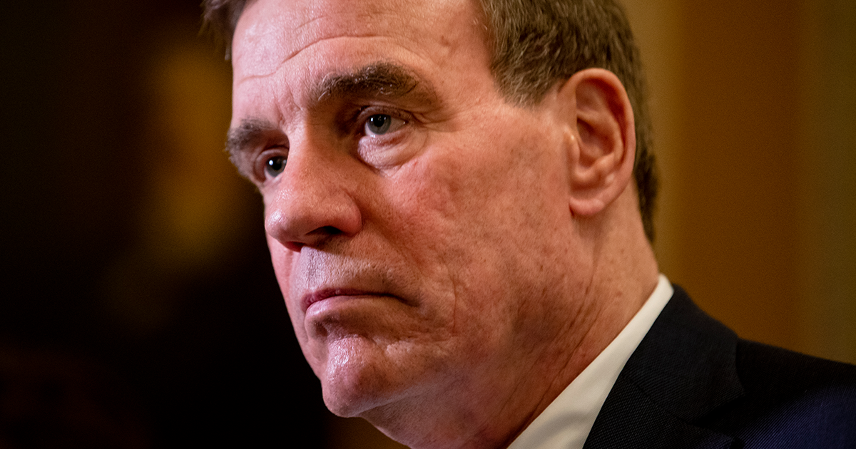 Senator Warner urges HHS to end voluntary cybersecurity requirements